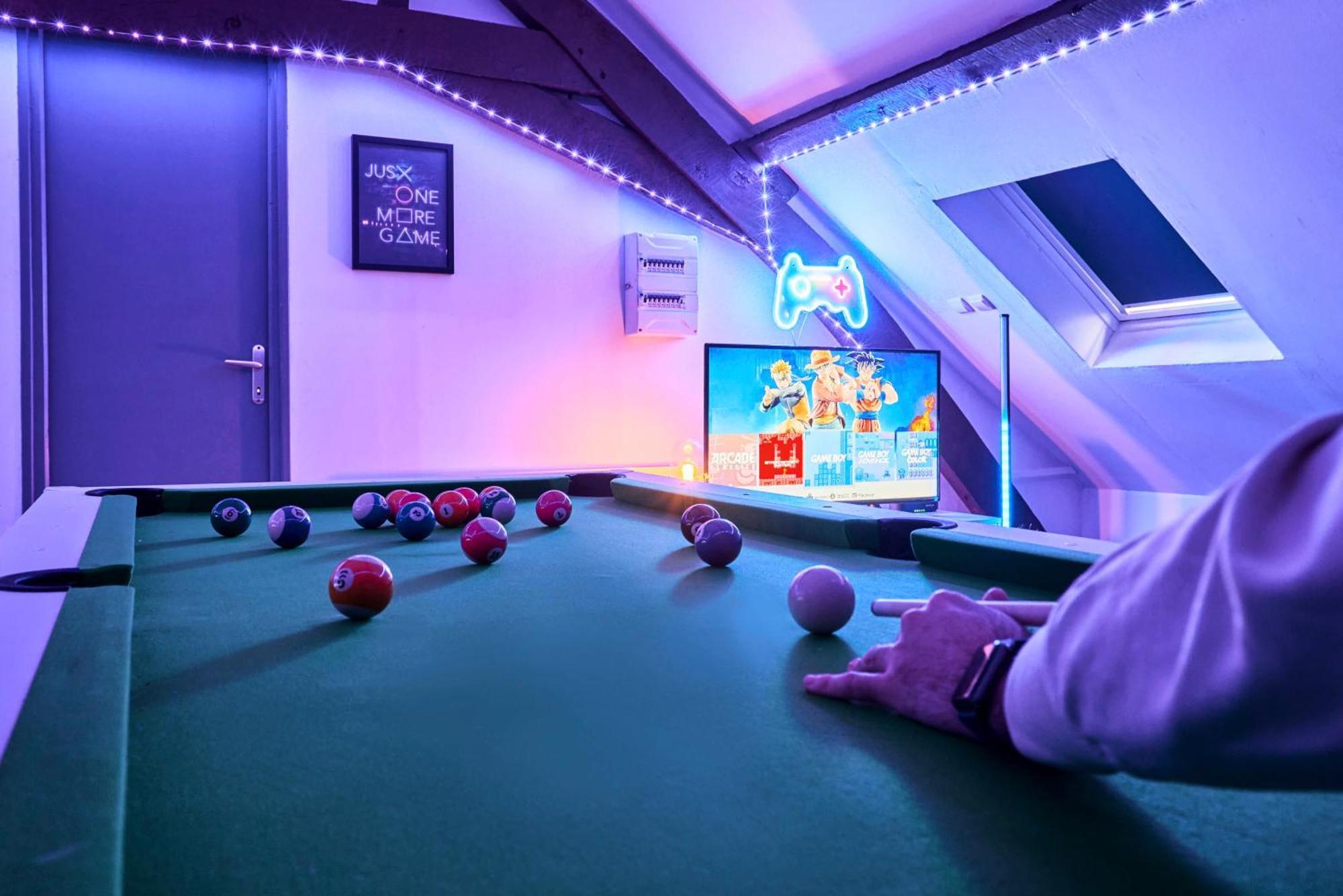 Gameclub - Les Demeures D'Adrien Carvin Exterior foto